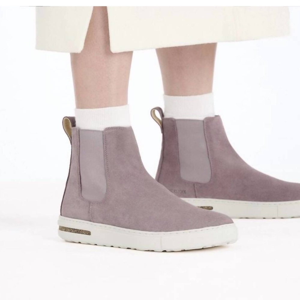 NEW BIRKENSTOCK women's bend chelsea suede leather boots in faded purple $160